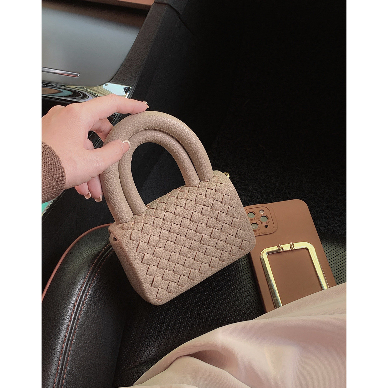 Mrs. Autumn Bag Niche Versatile Woven Clutch Women 2022 New Mini Lipstick Bag One Shoulder Messenger Small Bag