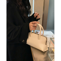 Autumn Lady Bag Package Advanced Senses Clip Bag Packet 2021 New Tide Fashion Retro Single Shoulder Sloped Satchel Bag Woman Bag