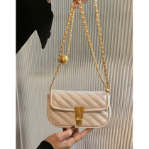 Autumn lady bag bag small crowddesign small scented wind rhombus chain pack woman 2021 new small golden ball single shoulder inclined satchel bag