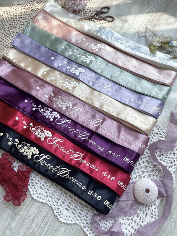 [Yue Ting Original Design] Grape Embroidery Belt Satin Texture Versatile Vintage Elegant Accessory