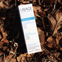 Yiquan soothing repair bandage lip balm 15ml