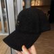 Korean solid color baseball caps for men and women in autumn and winter, outdoor warm and fashionable versatile lamb velvet duck caps that make your face smaller