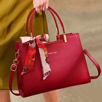 Рекомендация менеджера магазина — 2388 Винно-красный (бесплатный шелковый шарф + сумочка)