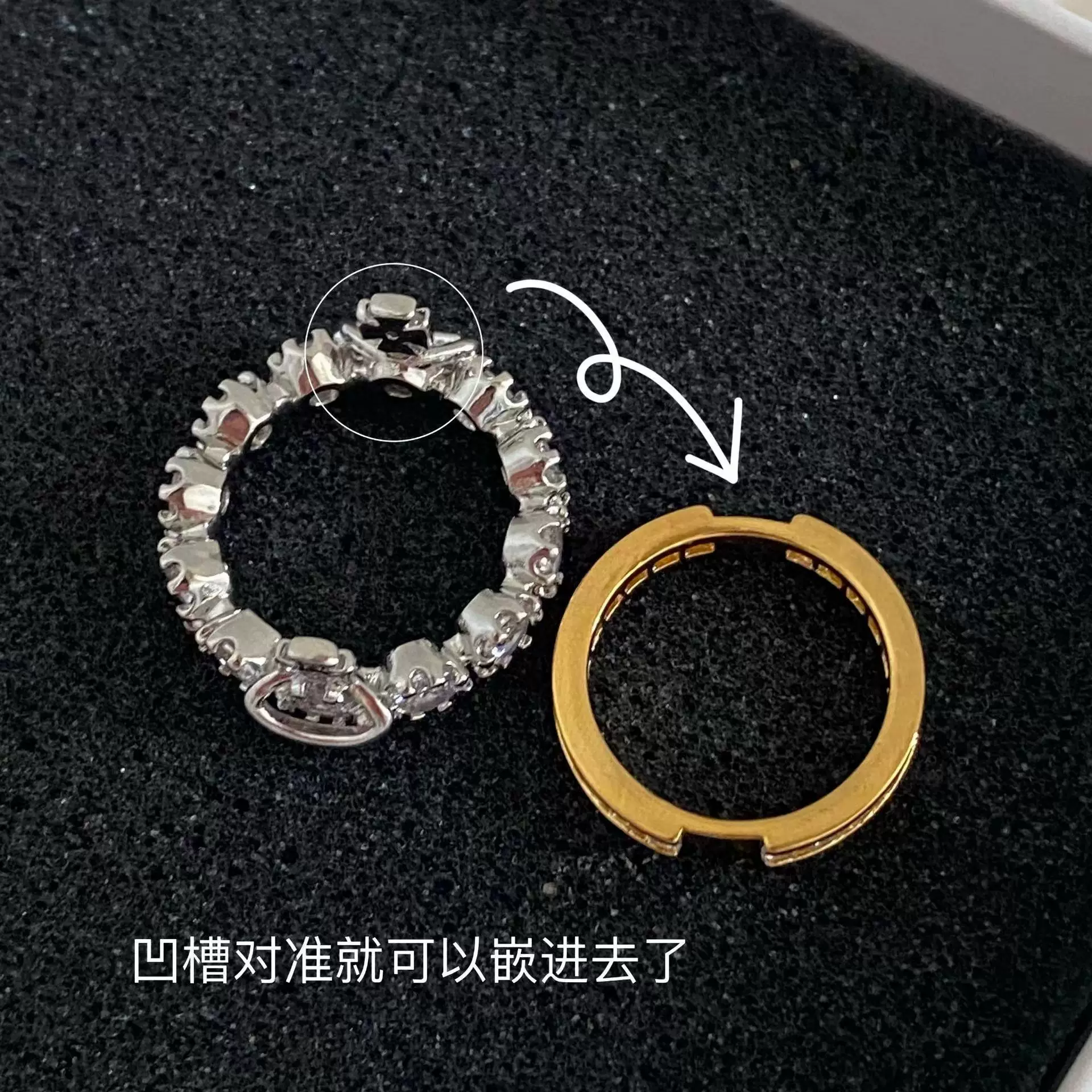 Кольцо (Vivienne Westwood) empress saturn двойное с кристаллами, двухцветное, размеры US 6–10