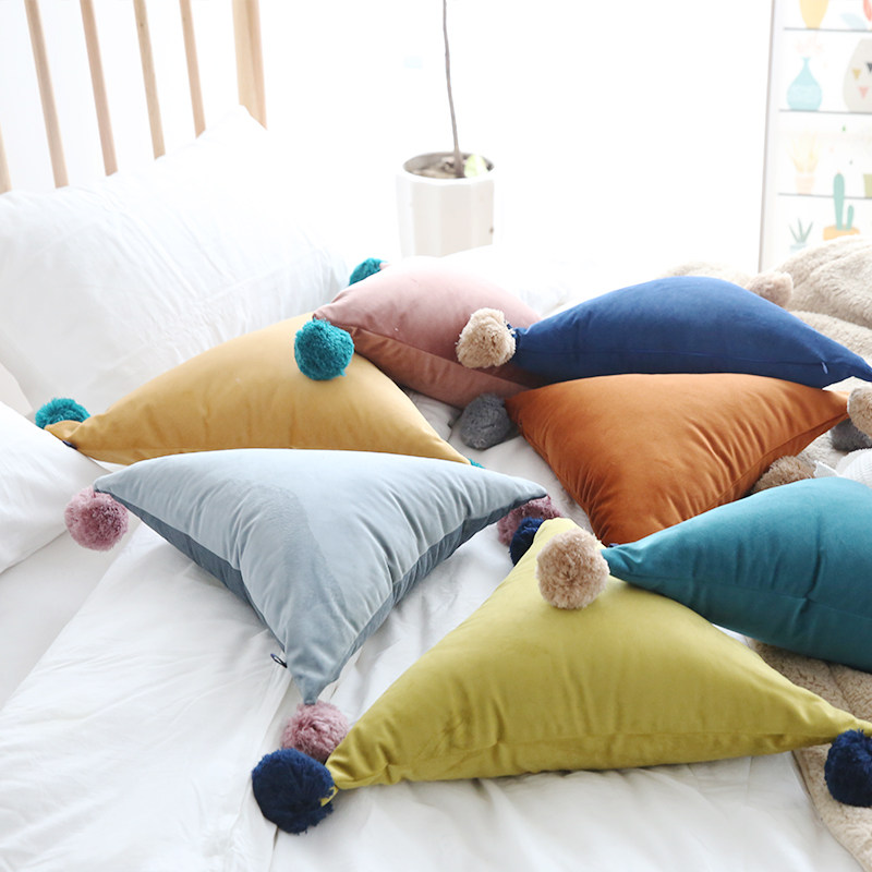 Day-style minimalist cuddles adorable with pillow can be removed from office for lunch break with pillow sofa bed head leaning on pillows for gifts