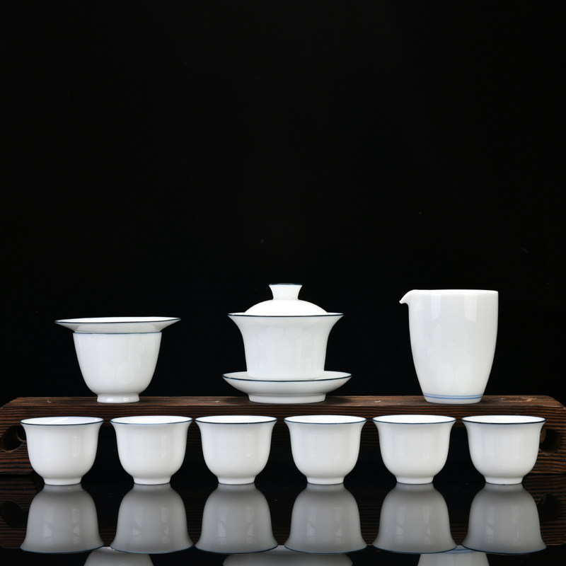 Sweet White Porcelain Hand-painted Kung Fu Tea Set LOGO Gift Customized Company Opening Store Event Souvenirs