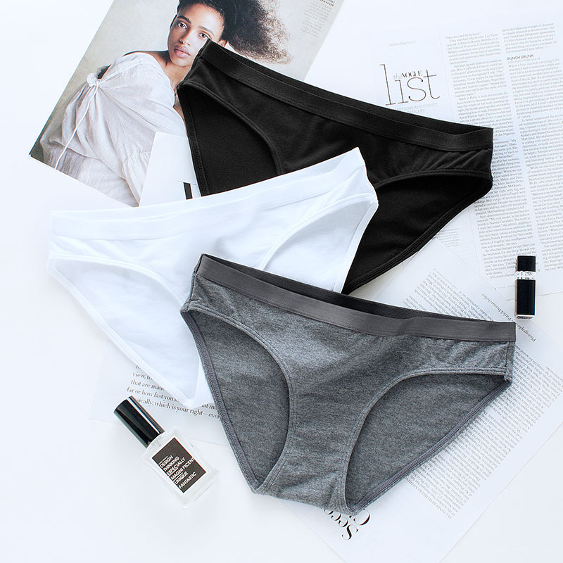 Simple Women's Underwear, Pure Cotton, Sexy High Slit, Comfortable Solid Color, Wide Edge, Young Women's Low-Waist Briefs, Black and White
