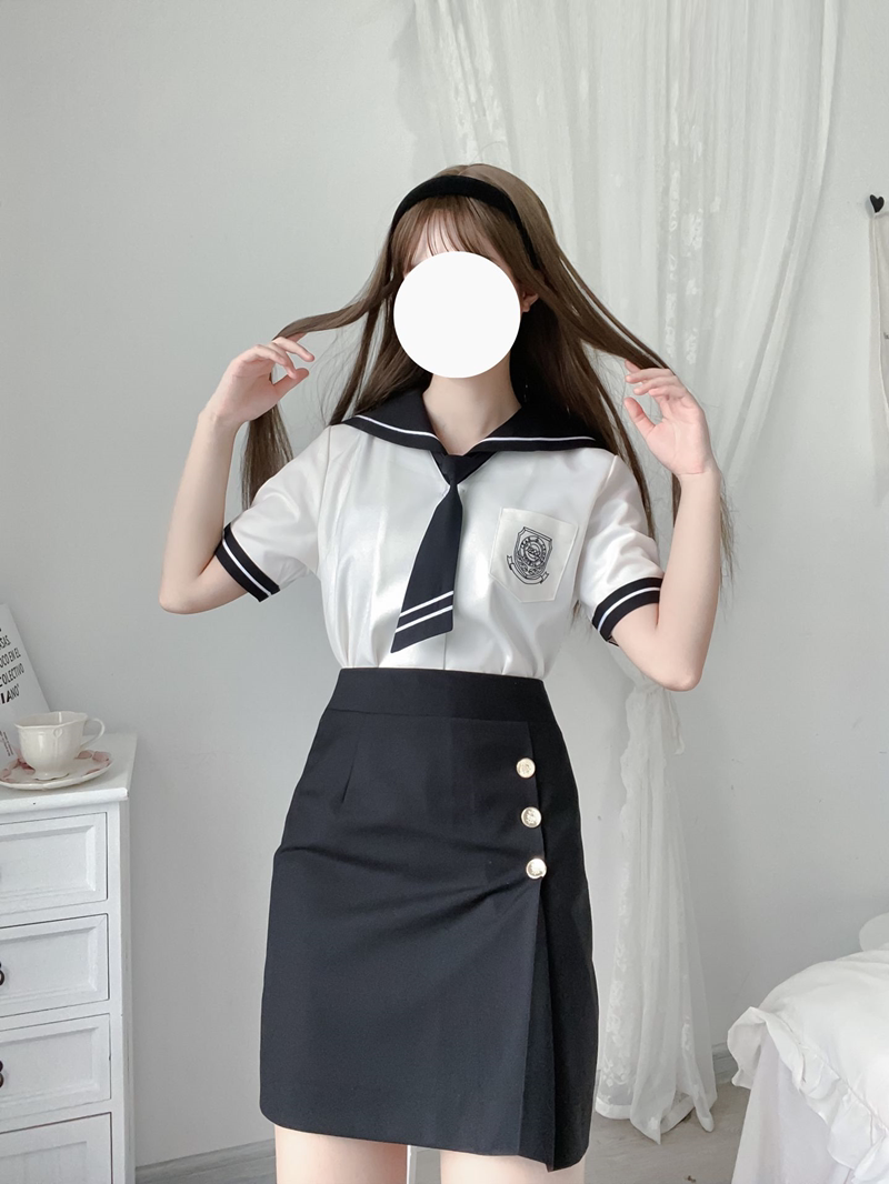 IQCQ Balloon Bear (Han Xi College) Original JK Korean-style Uniform Suit College Wind High waist and half body dress Long sleeves