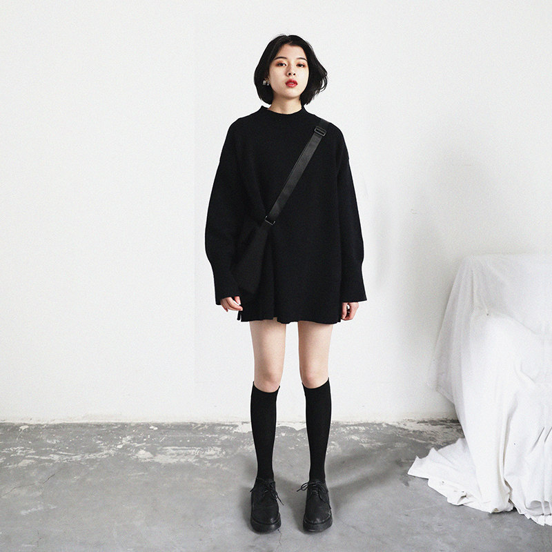 Hepburn wind black short knitting dress female outer wearing inside and flop long sweater