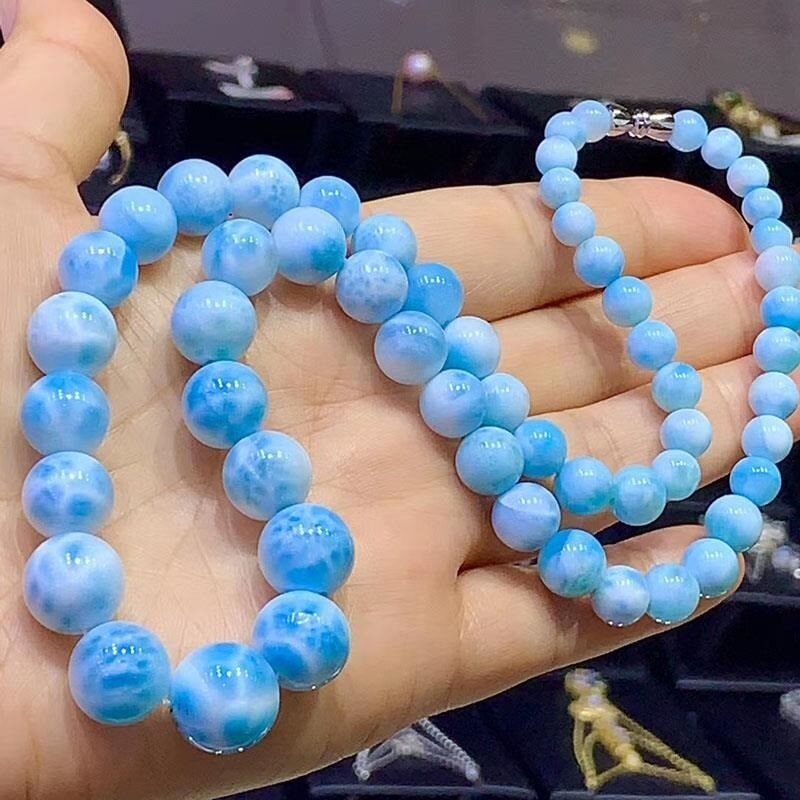 最適化されたドミニカ産ラリマータワーチェーンネックレス（べっ甲模様とラリマークリスタル付き） - お母さんへの誕生日プレゼントに最適