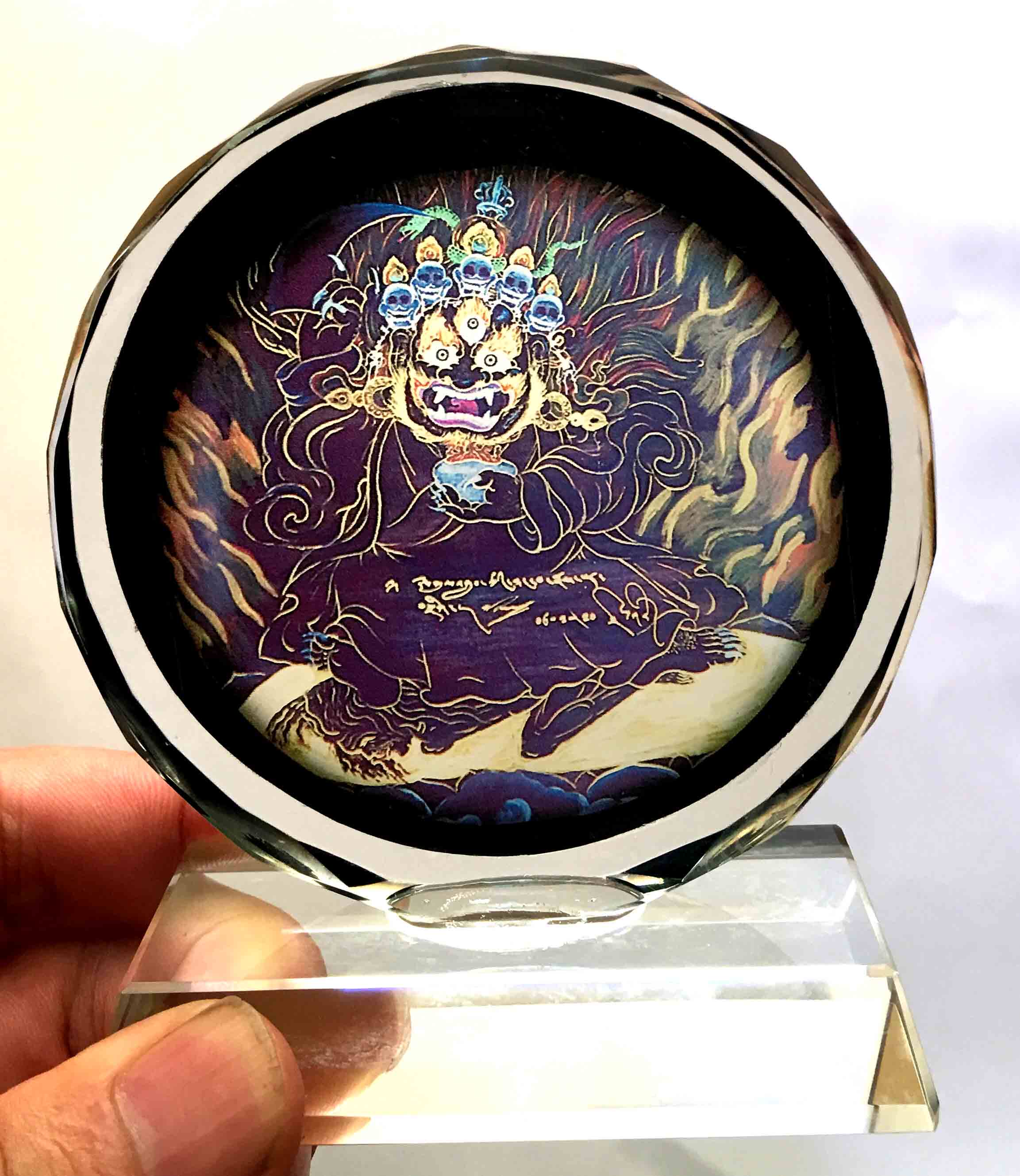 Pro-painted black gown diamond pendulum with a diameter of 8 cm