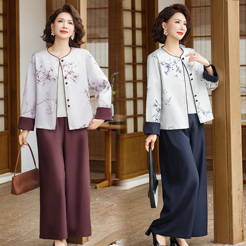 Middle-Aged Mother's Elegant and National-Style Two-Piece Suit for Women, 2026 Spring and Autumn New Style, Large Size, Fashionable Suit