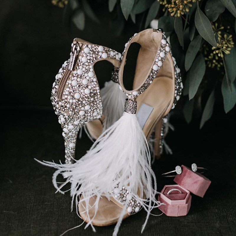 Glittering fairy shoes fashion water drill pretty ~ good to see.