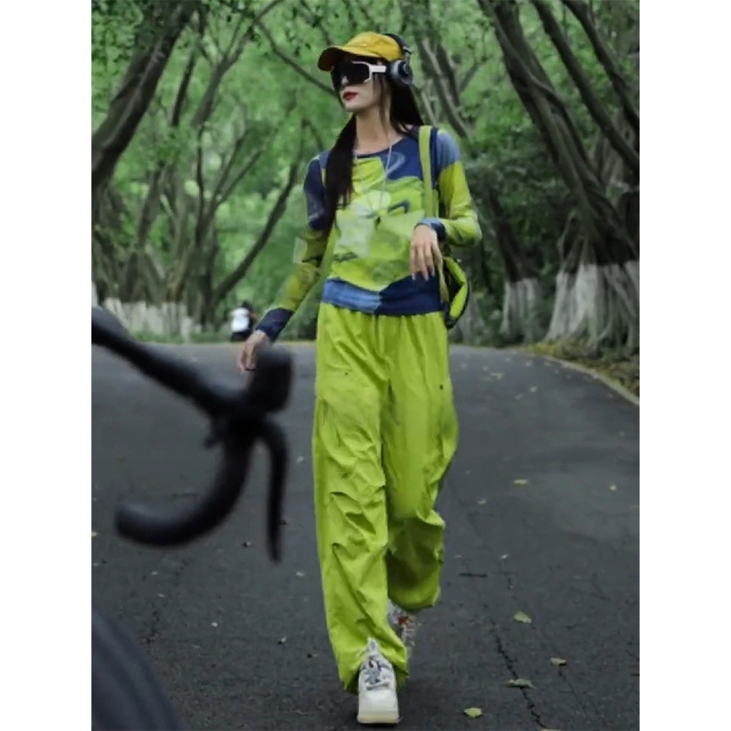 2026 Spring and Summer New Stylish Casual Sports Suit for Women, Trendy and Slimming Two-Piece Set for Hiking