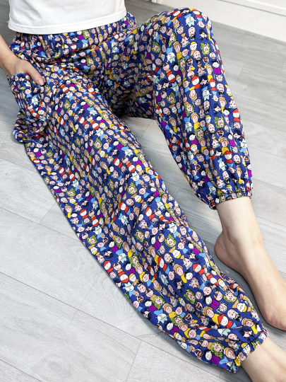 Летние пижамные брюки из хлопка и шелка для женщин, пляжные брюки-фонарики из вискозы больших размеров с защитой от комаров, домашние длинные брюки с манжетами для весны и осени.