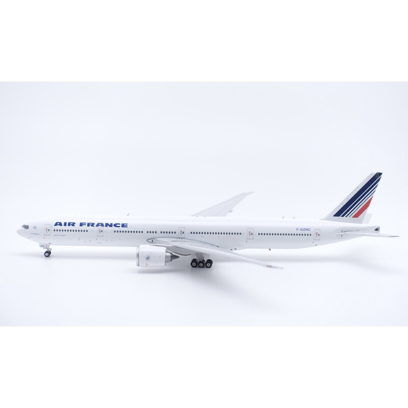 Phoenix 1:400 Ph12029 Air France Air France 777-300Er F-Gznc