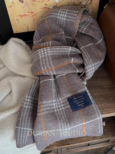 High-end classic plaid 100% Australian pure wool knitted couple neck scarf for men and women British plaid scarf winter gift