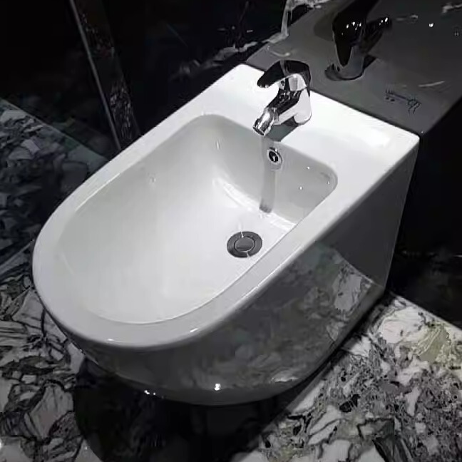Women's Bidet, Ceramic Wash Basin, Cleaning Basin, Private Parts Washing Basin, Convenient Bidet Women's Bidet, Ceramic Wash Basin, Cleaning Basin, Private Parts Washing Basin, Convenient Bidet