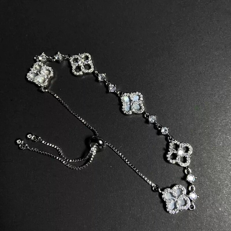 Vintage古著 【Silver four-leaf 】满钻四叶草高级感轻奢风手链