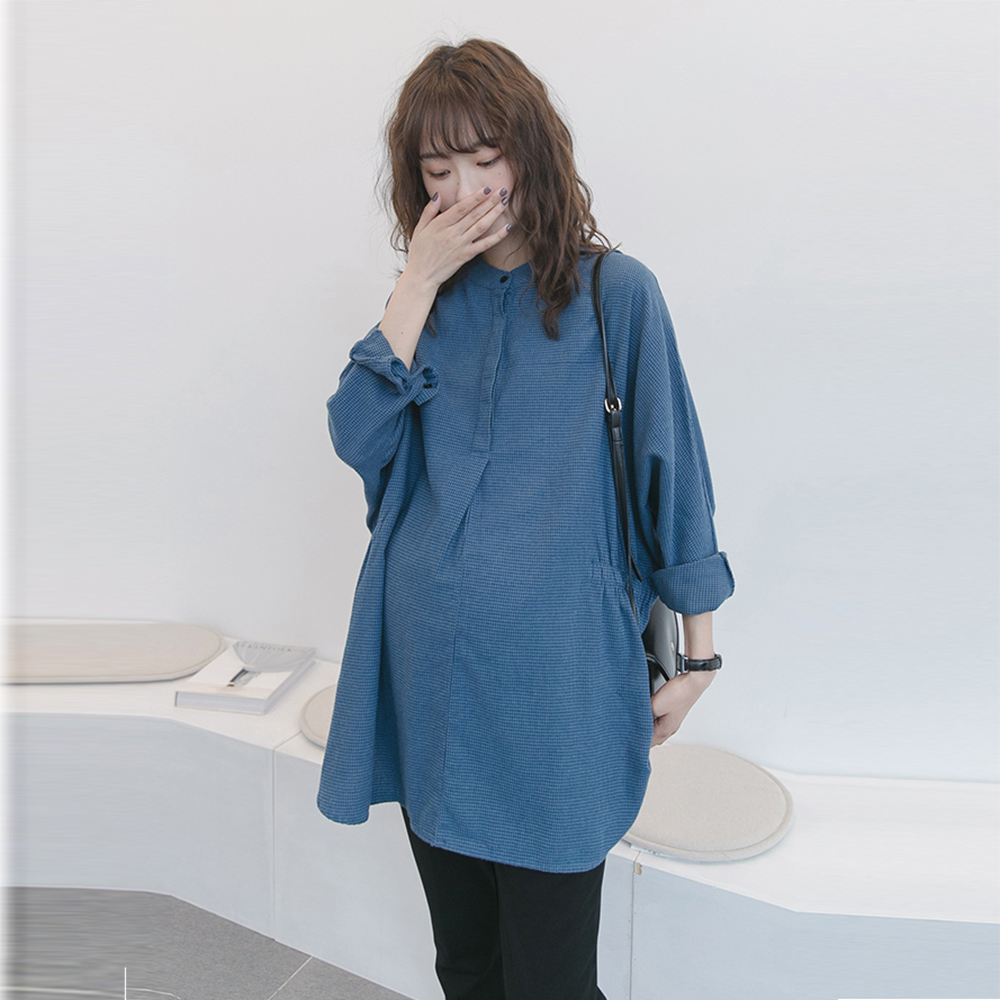 Maternity shirt 2022 spring top mid-length Korean version loose size casual plaid shirt spring and autumn nursing clothes