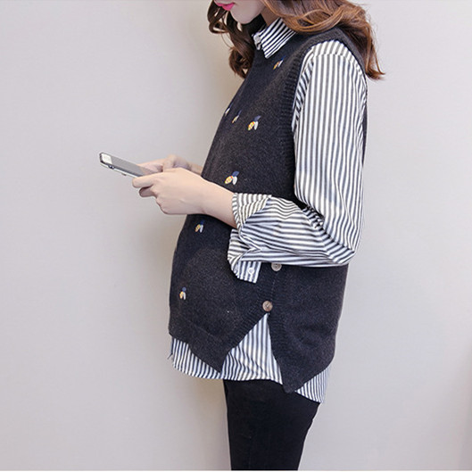 Pregnant women autumn suit fashion 2021 new knitted vest top shirt pregnant women sweater vest skirt spring and autumn