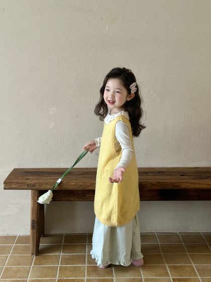 225上新女童休闲套装2025春季背心裙连衣裙翻领长袖打底T恤阔腿裤