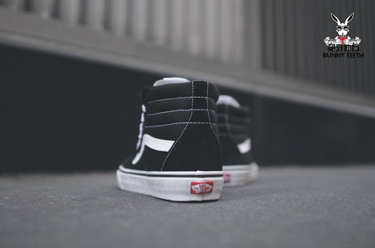 Người hâm mộ VANS ghép đôi giày cao cổ điển retro để giúp giày nam và nữ SK8-HI giày vải bạt VN-0D5IB8C - Plimsolls