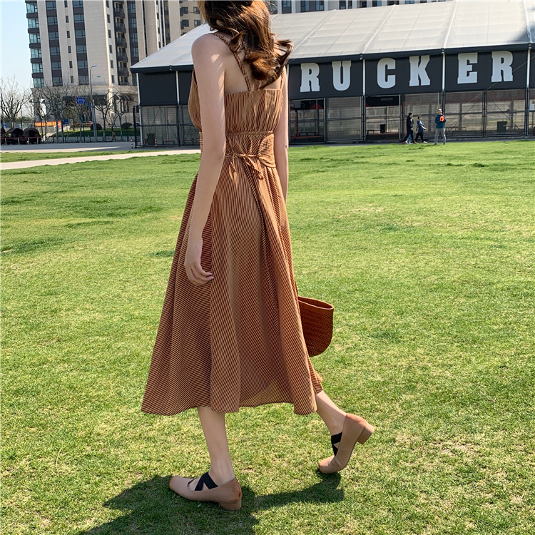 VK旗艦店 復古氣質條紋V領吊帶長裙無袖洋裝