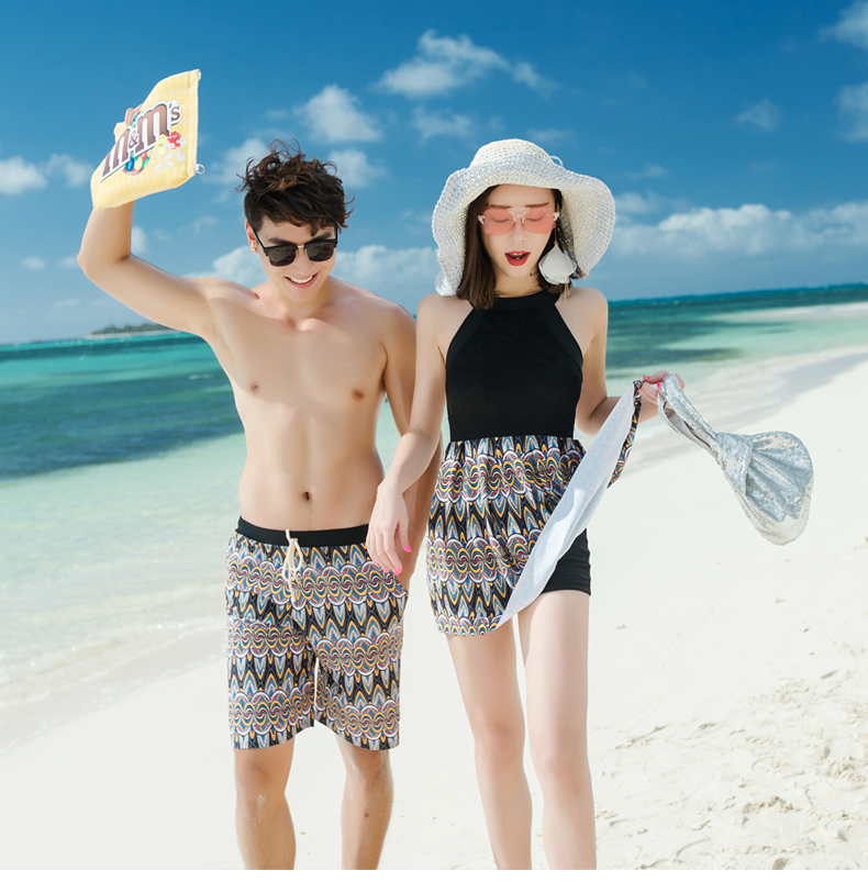 Mới cặp đôi đồ bơi kiểu váy một mảnh phẳng thép tấm tập hợp ngực nhỏ giảm béo bụng đồ bơi nữ quần đi biển 	đồ đôi đi biển big size