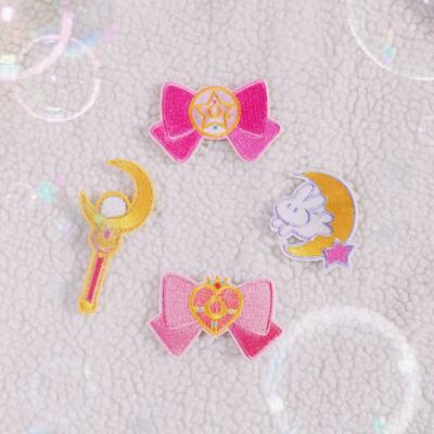 Sailor Moon fabric sticker Embroidery sticker Sailor Moon mobile phone cartoon 3D sticker