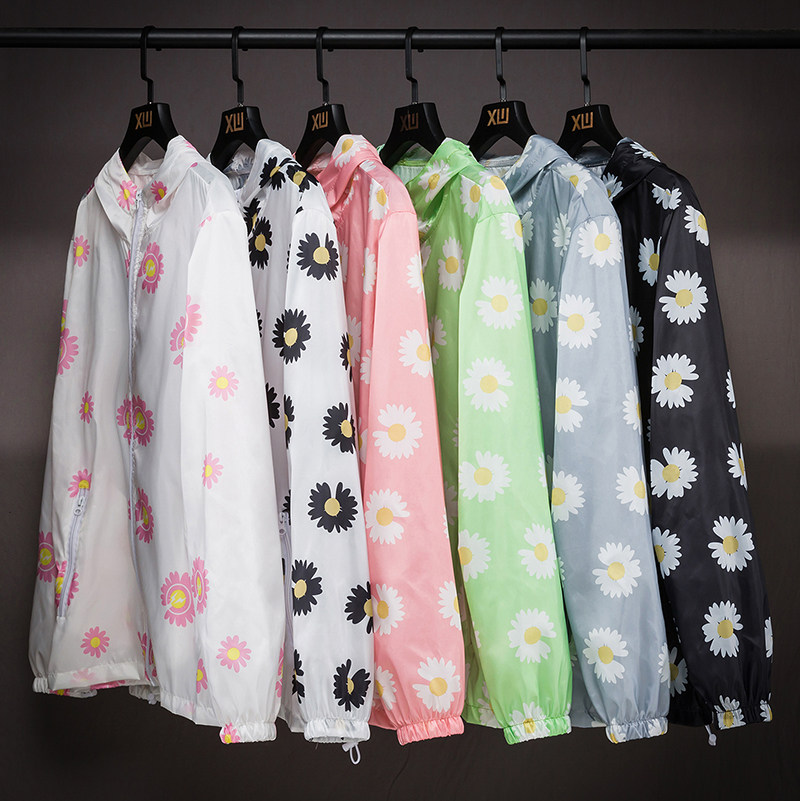 Skin clothing men and women ultra-light breathable anti-UV beach jacket couple loose fashion printing sunscreen clothing summer