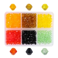 15 # 6 сетка | № 5. Коробка с набором острых бусин диаметром 4 мм, 100 бусин в сетке, всего около 600 бусин, 1 комплект.