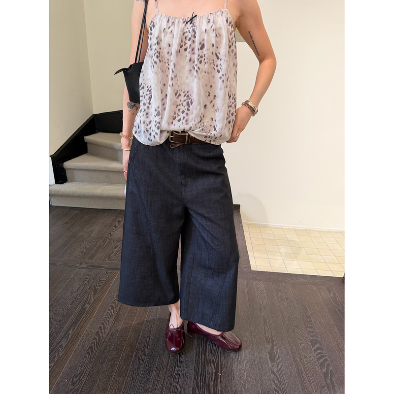 Lelymooch/Niche Retro Faux Denim Bamboo Texture Cropped Casual Pants with Segmented Cut, Slimming Pocket Pants Lelymooch/Niche Retro Faux Denim Bamboo Texture Cropped Casual Pants with Segmented Cut, Slimming Pocket Pants
