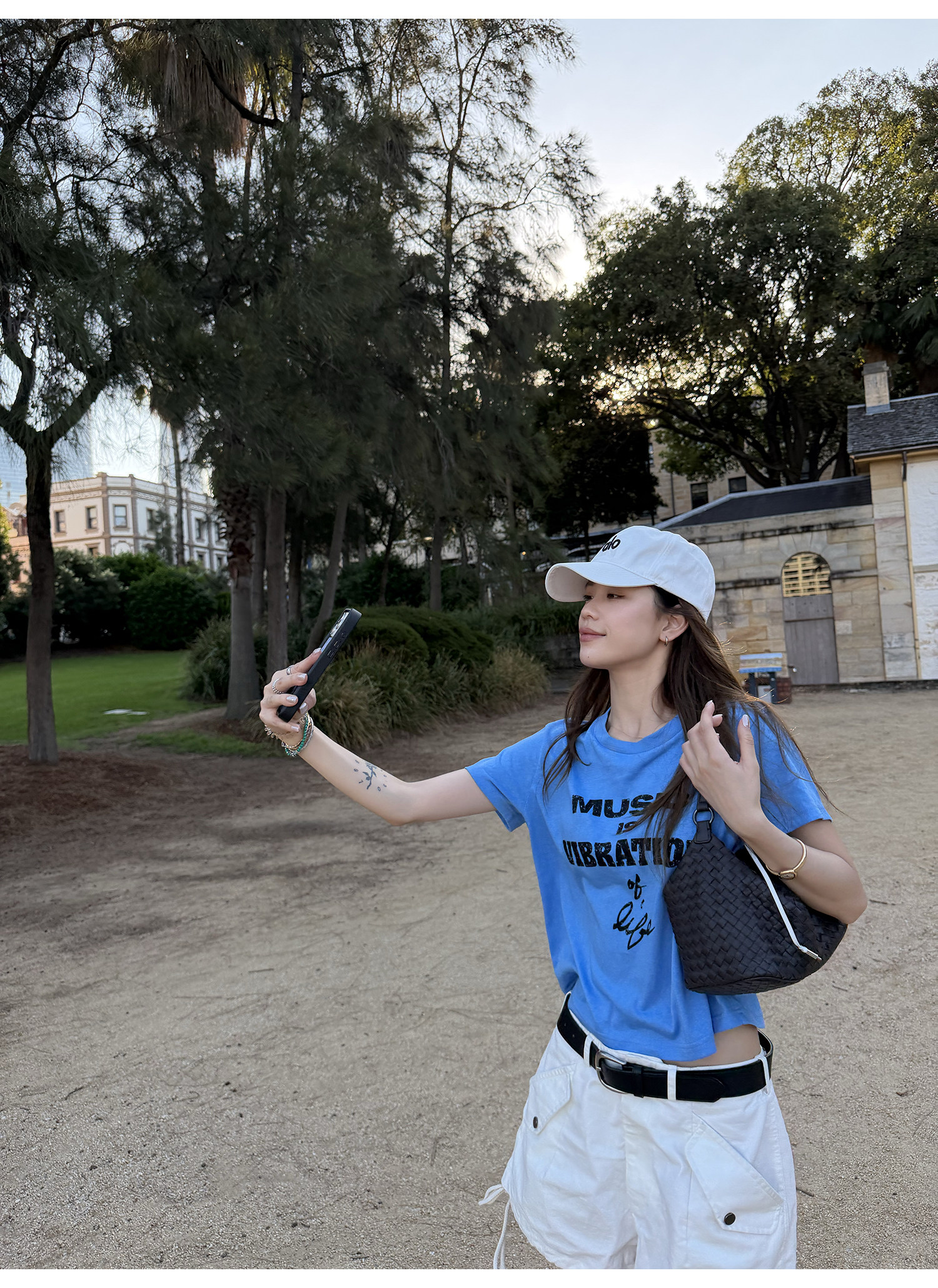 LelyMooch футболка с коротким рукавом из хлопково-льняной смеси с цифровой печатью и винтажным принтом букв