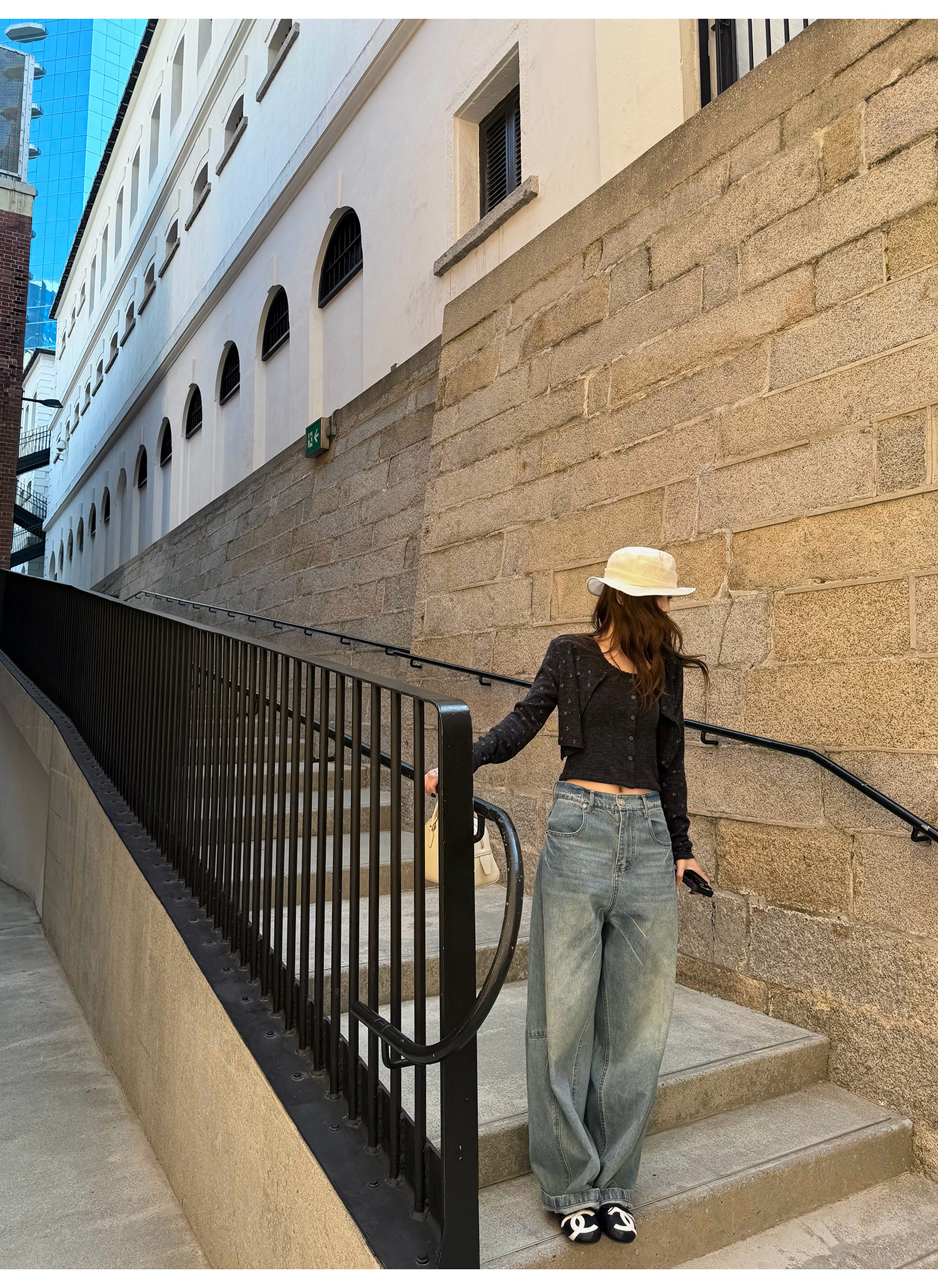 LelyMooch женские широкие джинсы прямого кроя светло-голубые с эффектом потертости и кракелюра весна-лето