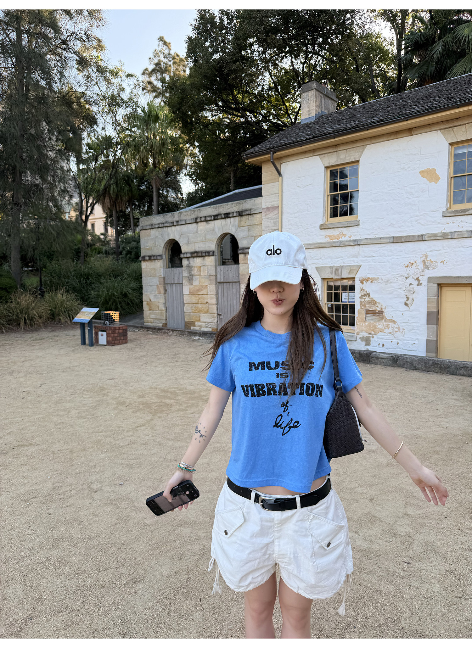 LelyMooch футболка с коротким рукавом из хлопково-льняной смеси с цифровой печатью и винтажным принтом букв