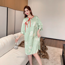 Nouveau pyjama dété de style chinois pour femmes col rond en soie glacée chemise de nuit mi-longue de style national floral vêtements de maison en satin jacquard peut être porté à lextérieur