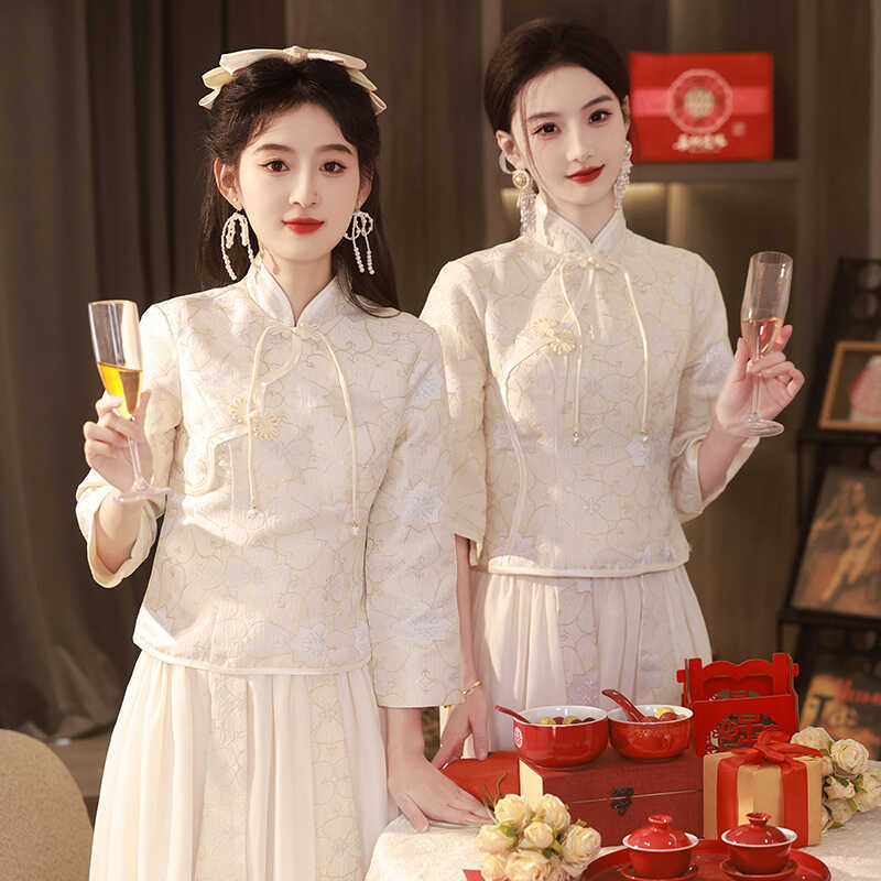 Chinese-Style Bridesmaid Dresses 2026 New Autumn Long-Sleeved Sister Group Dress Women's Chinese Style Xiuhe Slimming and High-End Feel Chinese-Style Bridesmaid Dresses 2026 New Autumn Long-Sleeved Sister Group Dress Women's Chinese Style Xiuhe Slimming and High-End Feel
