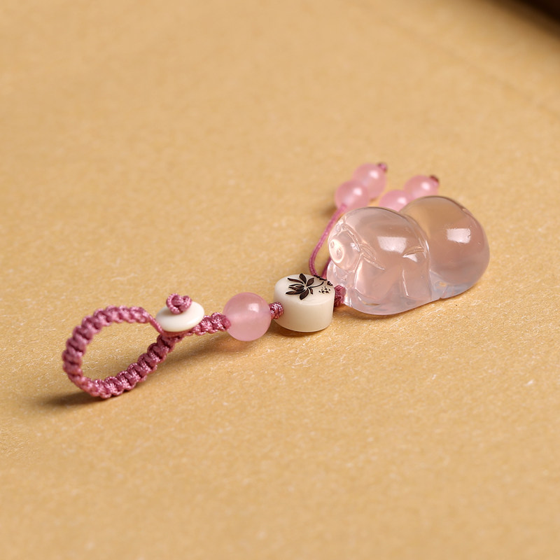 Natural pink crystal cute pig car key chain pendant female mobile phone lanyard bag cute pendant - Taobao