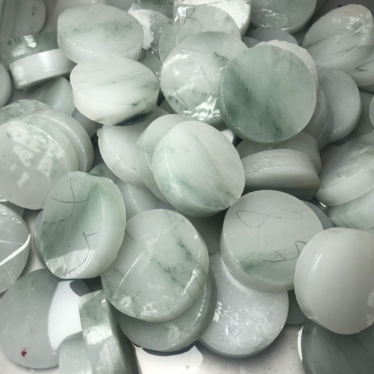 翡翠原石ブレスレット、新氷飄半製品、天山緑翡翠、ギフト、囲碁盤、両面彫刻DIYデザイン