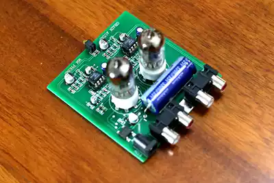 MM head amplifier sing and put the finished motherboard without power supply and shell