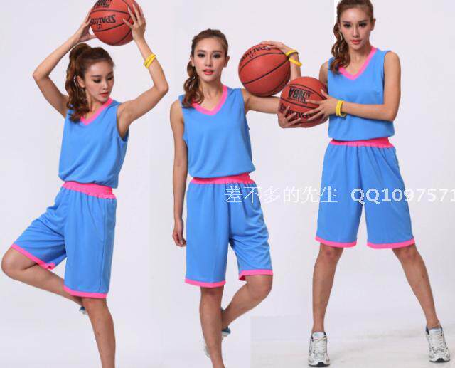 survêtement sport - Ref 563089 Image 59