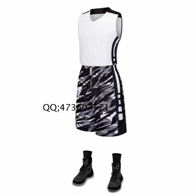 survêtement sport - Ref 563771 Image 44