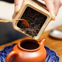 Guiqing Seed Liubao Tea 2005 floral chestnut powder fragrant milk fragrant elegant and delicate premium Wuzhou black tea