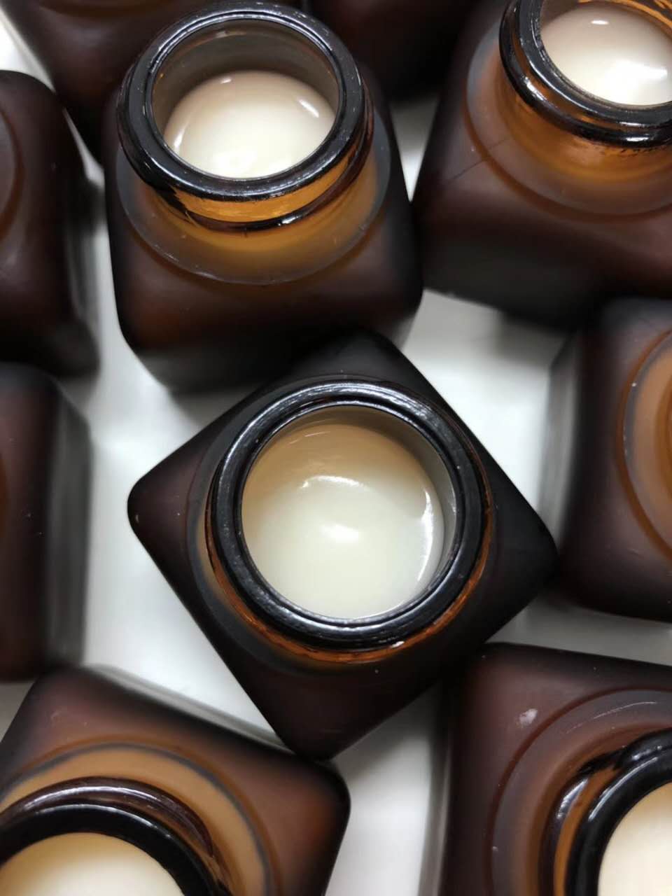 Pu Su thousand face eye cream 18G with two kinds of Arnica soaking oil and arnica extract