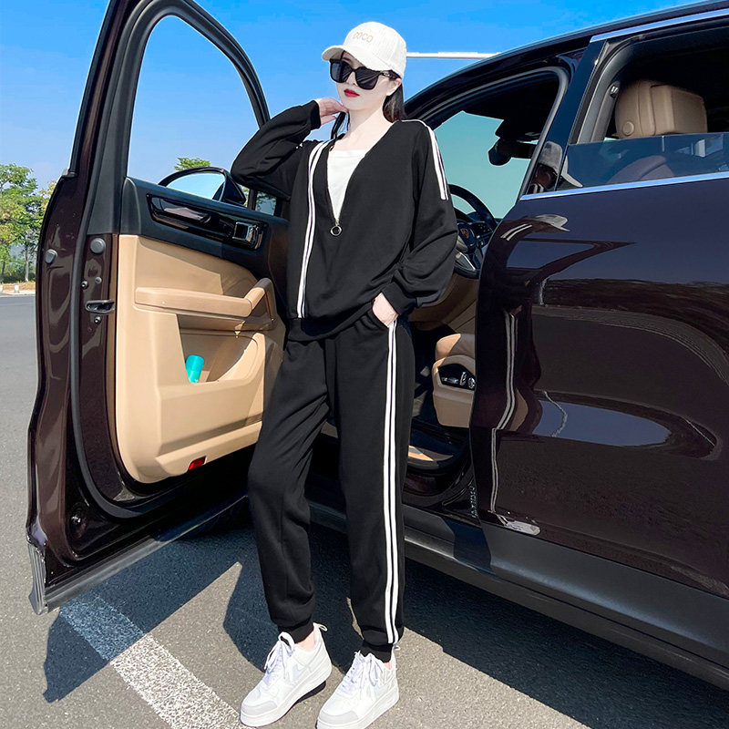 Sports suit women's spring and autumn new large size slim foreign style age reduction casual fashion long-sleeved sweater two-piece set European goods