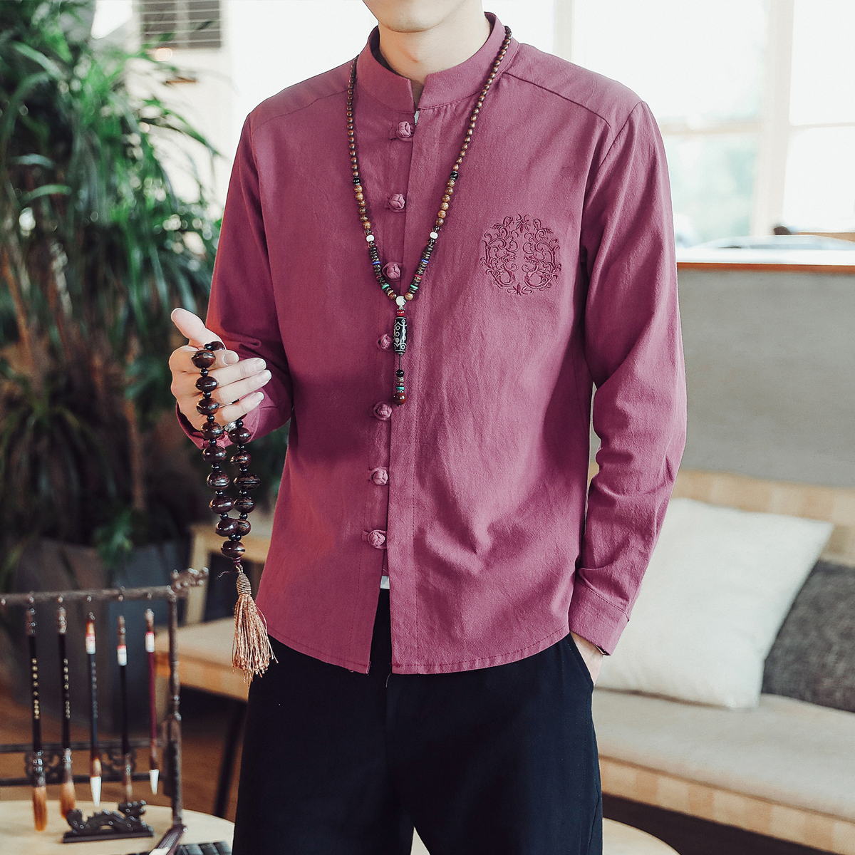 Chinese style men's long-sleeved embroidered stand-up collar linen shirt Chinese top Vintage Tang clothing plate buckle cotton and linen shirt