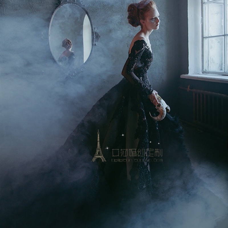 European and American Gothic Style Dark Bride Long-Sleeved Off-Shoulder Black Wedding Dress with Puffy Small Train Main Veil