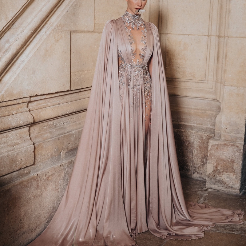 Gorgeous Heavy-Beaded Evening Dress, Long-Sleeved Deep V-Neck High-Neck Flutter-Sleeve Long Dress, Light Luxury Birthday Banquet Toast Performance Dress