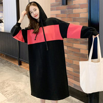 2021 New Products Autumn winter net red Coloured Lianhood dress Korean version Large code Lazy Wind Striped of the Long Wear Clothing